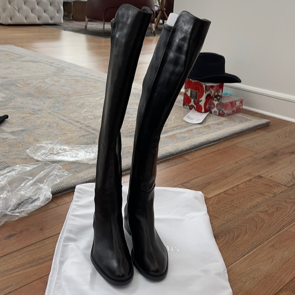 Brand new stretch all leather tall boot